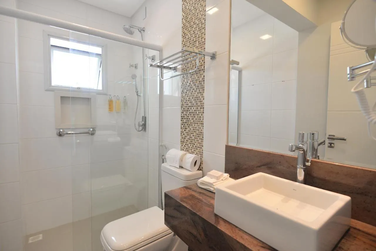 Hospedaria Home Suites Mariscal Bombinhas
